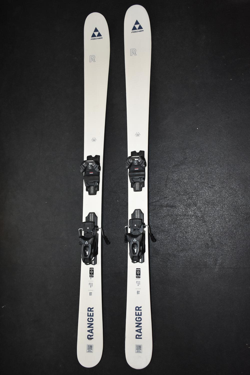 低価新作登場FISCHER 172cm スキー