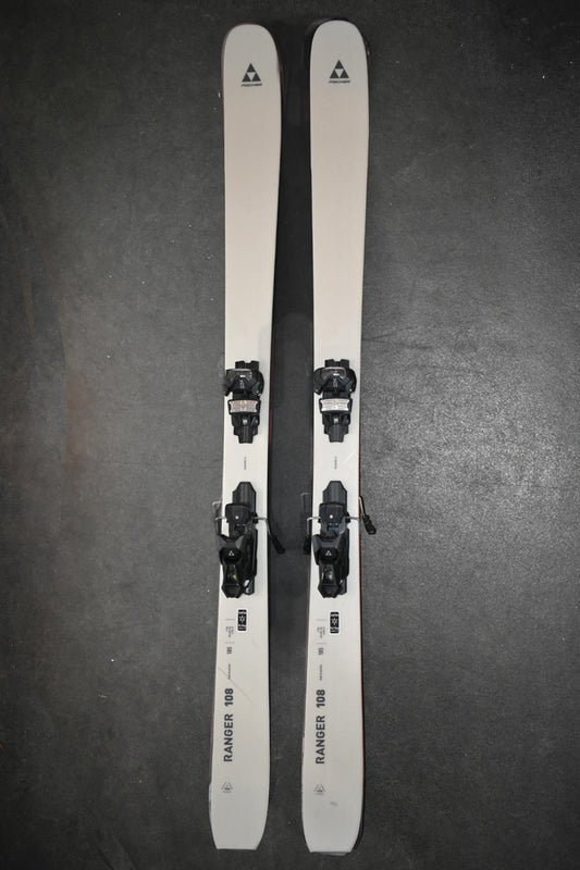 Fischer Ranger 108 demo skis with bindings, ivory