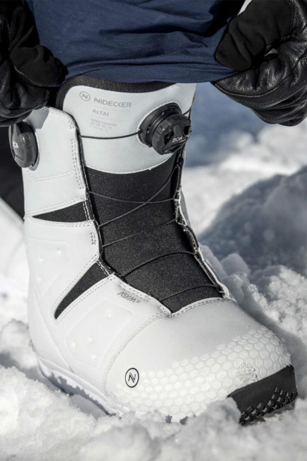 Nidecker Altai snowboard boots with BOA