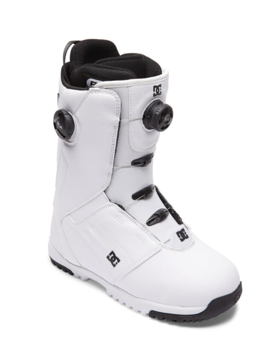 white snowboard boot