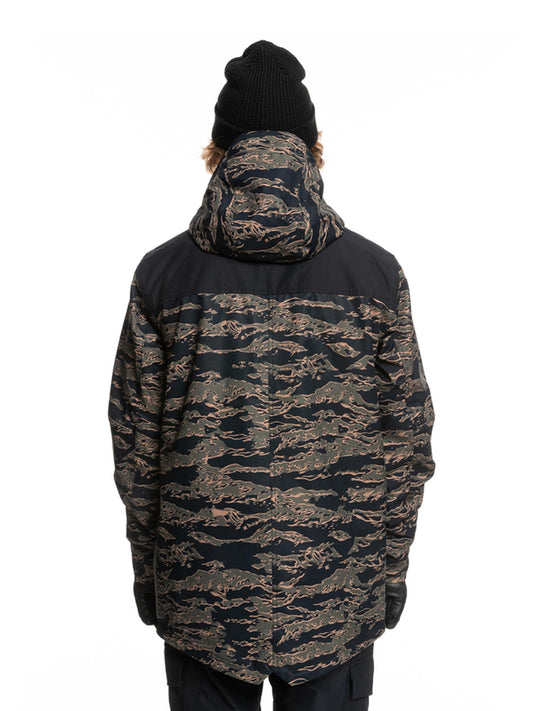 men's Quicksilver snowboard jacket, black with camo print